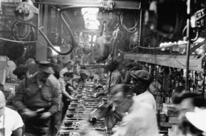 Assembly line - Detroit ©Robert Frank